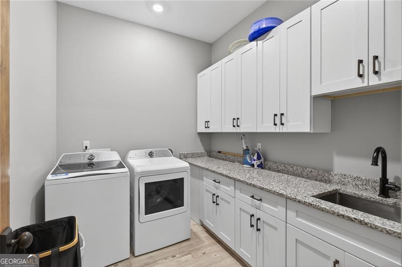 350 Taylor Path Property Photo 28