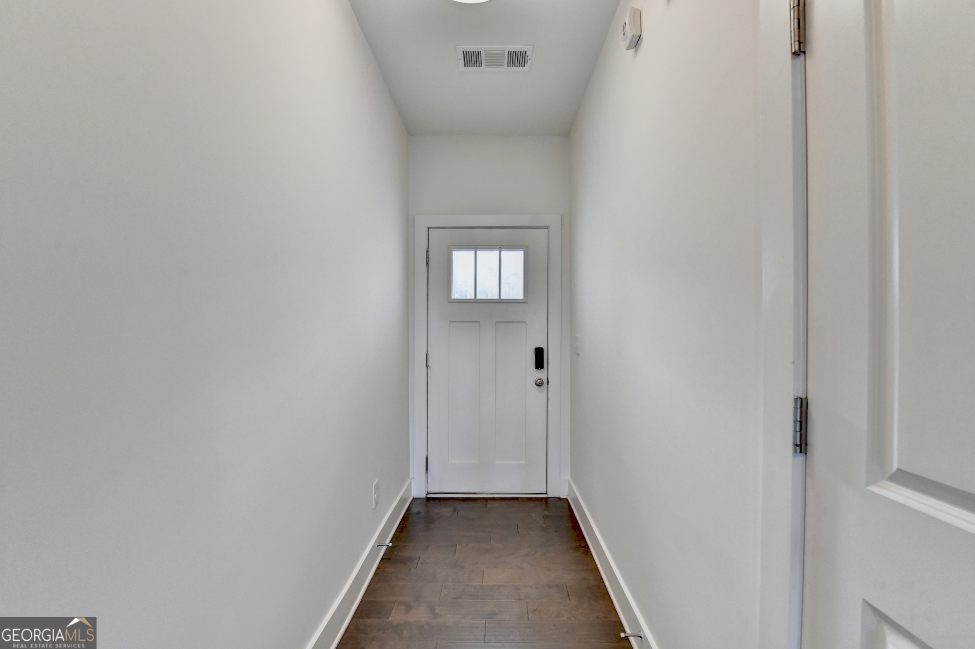 207 N Auburn Landing Place Property Photo 4