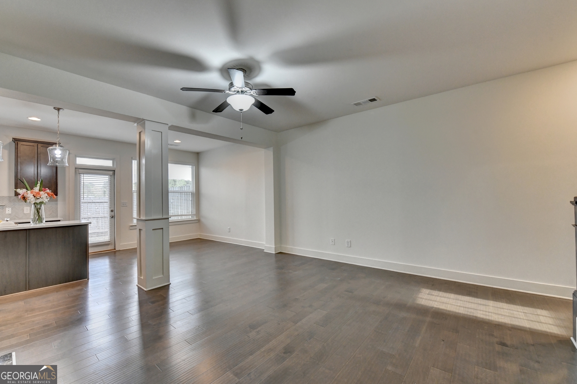 207 N Auburn Landing Place Property Photo 8