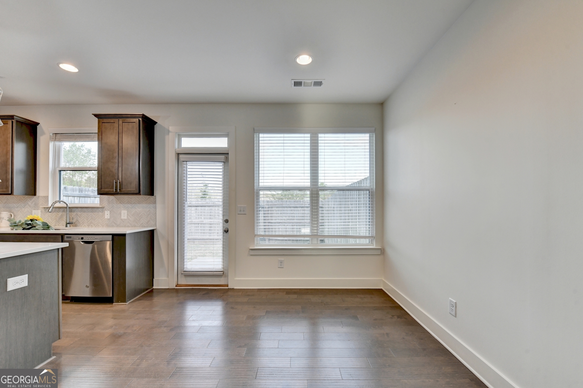 207 N Auburn Landing Place Property Photo 24
