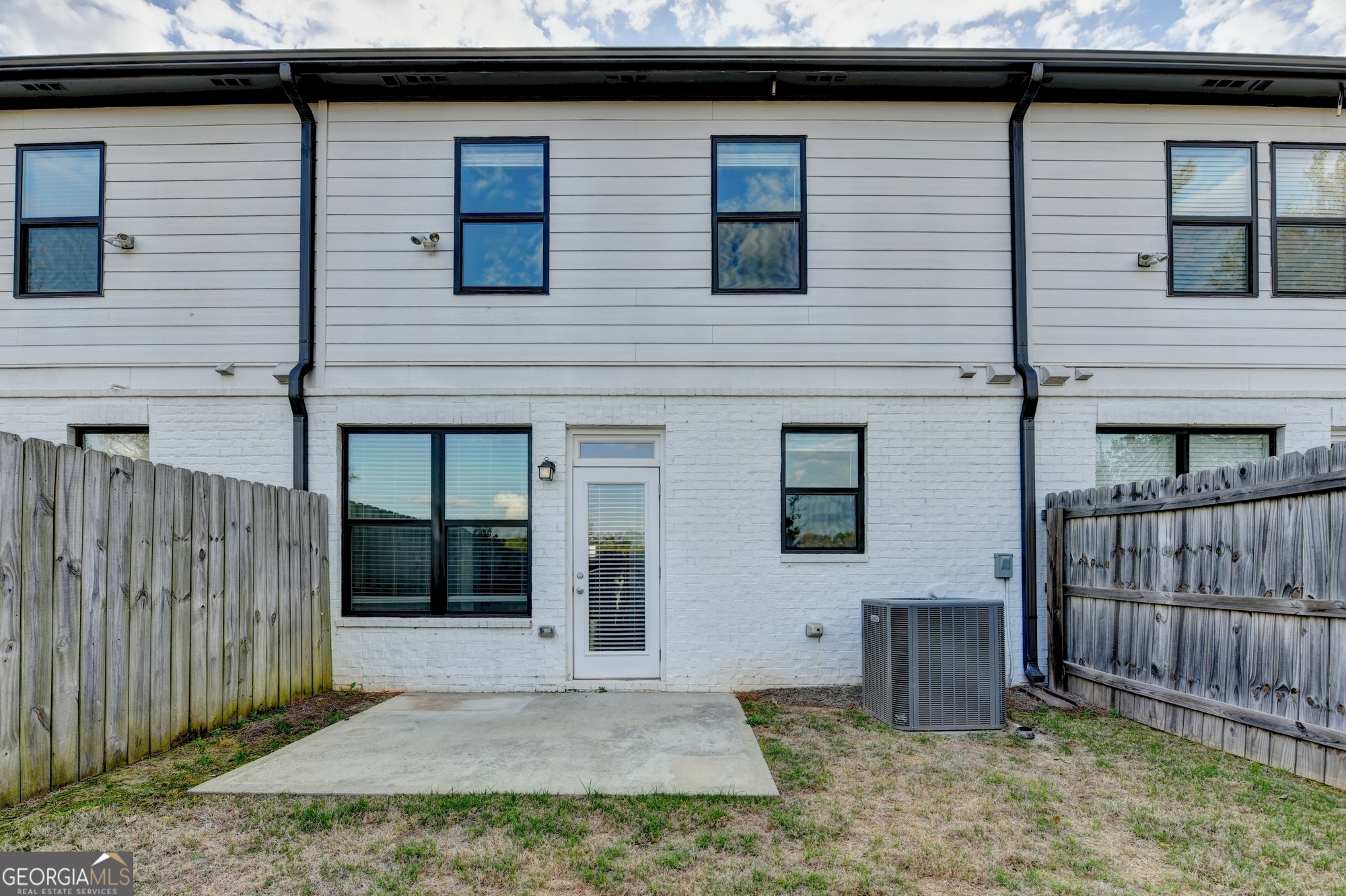 207 N Auburn Landing Place Property Photo 53