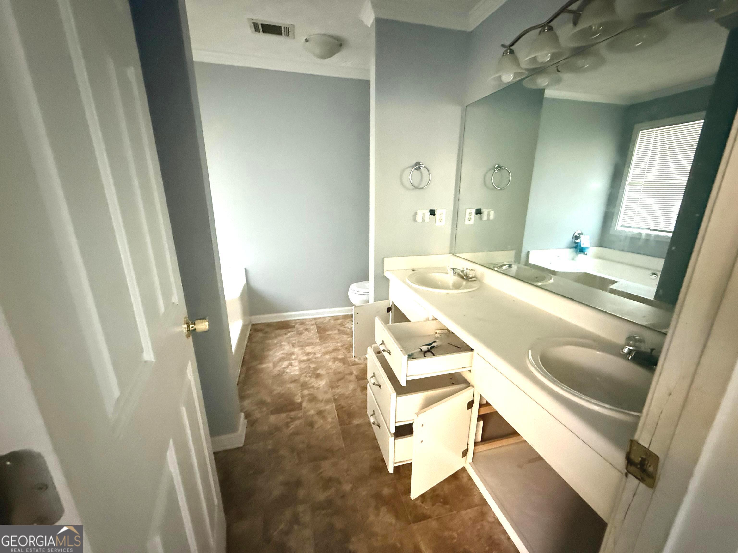 610 Autumn Leaf Circle Property Photo 10