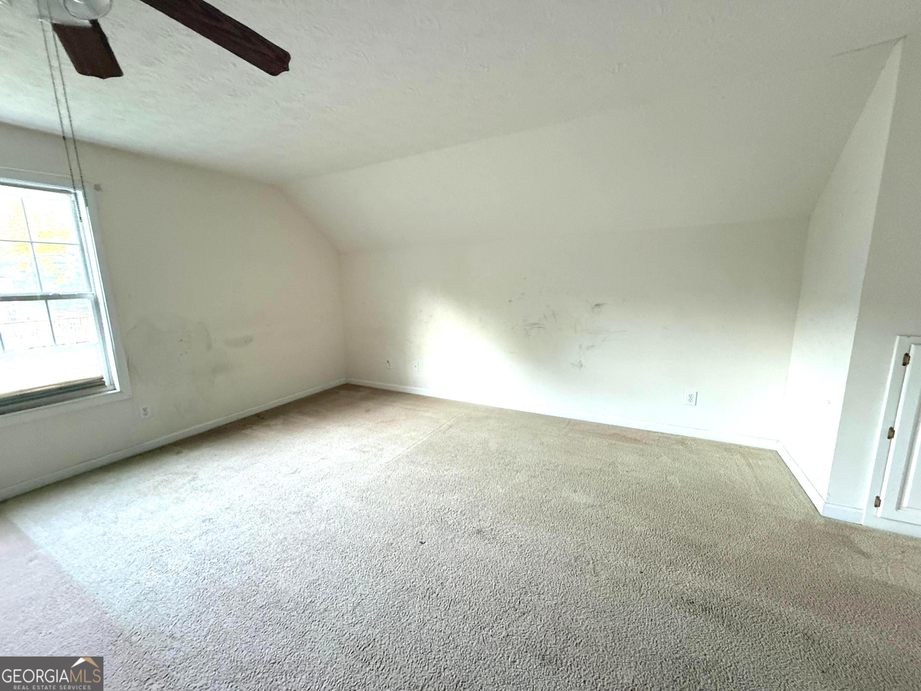 610 Autumn Leaf Circle Property Photo 14