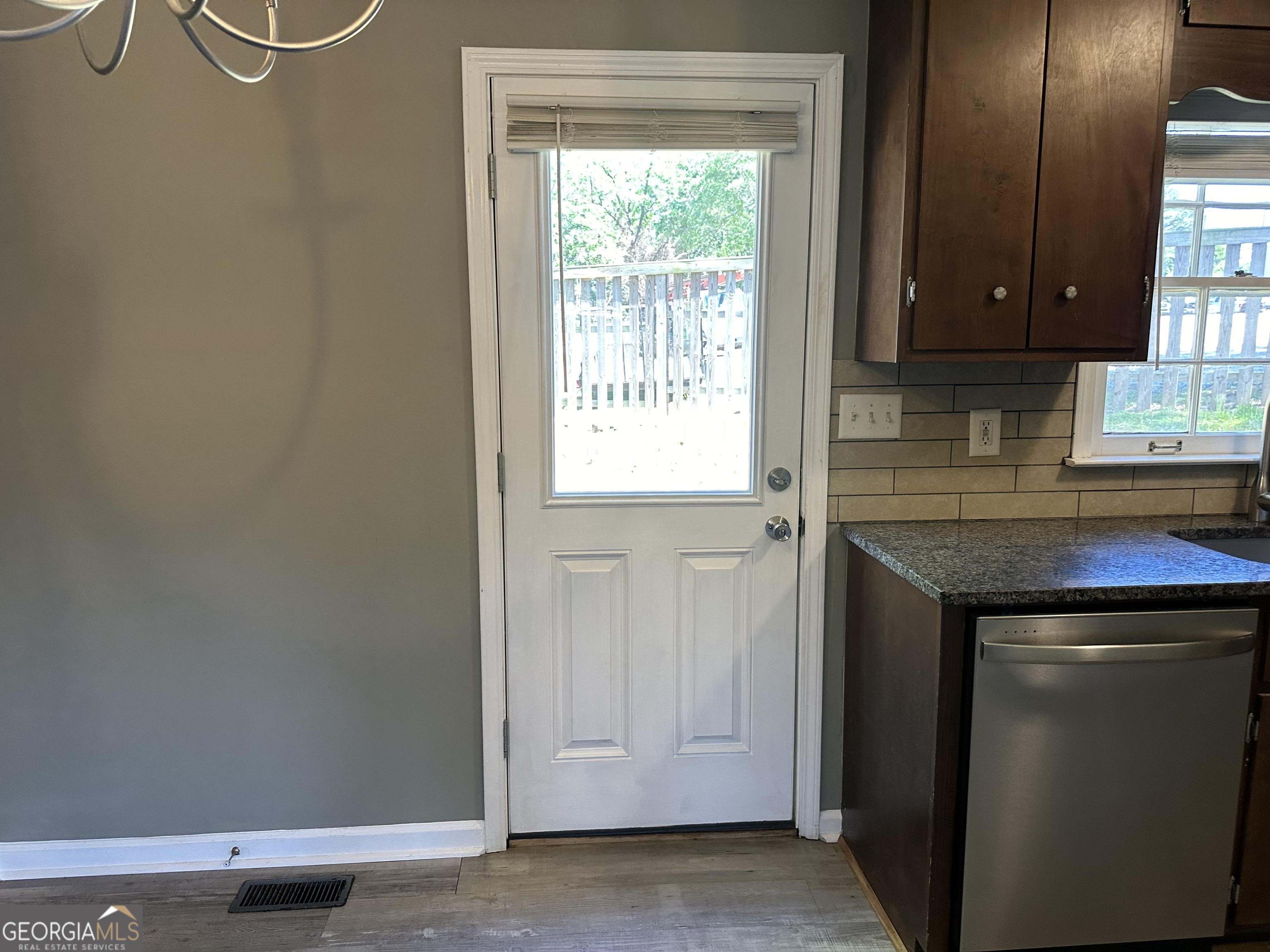 205 Maret Street Property Photo 9