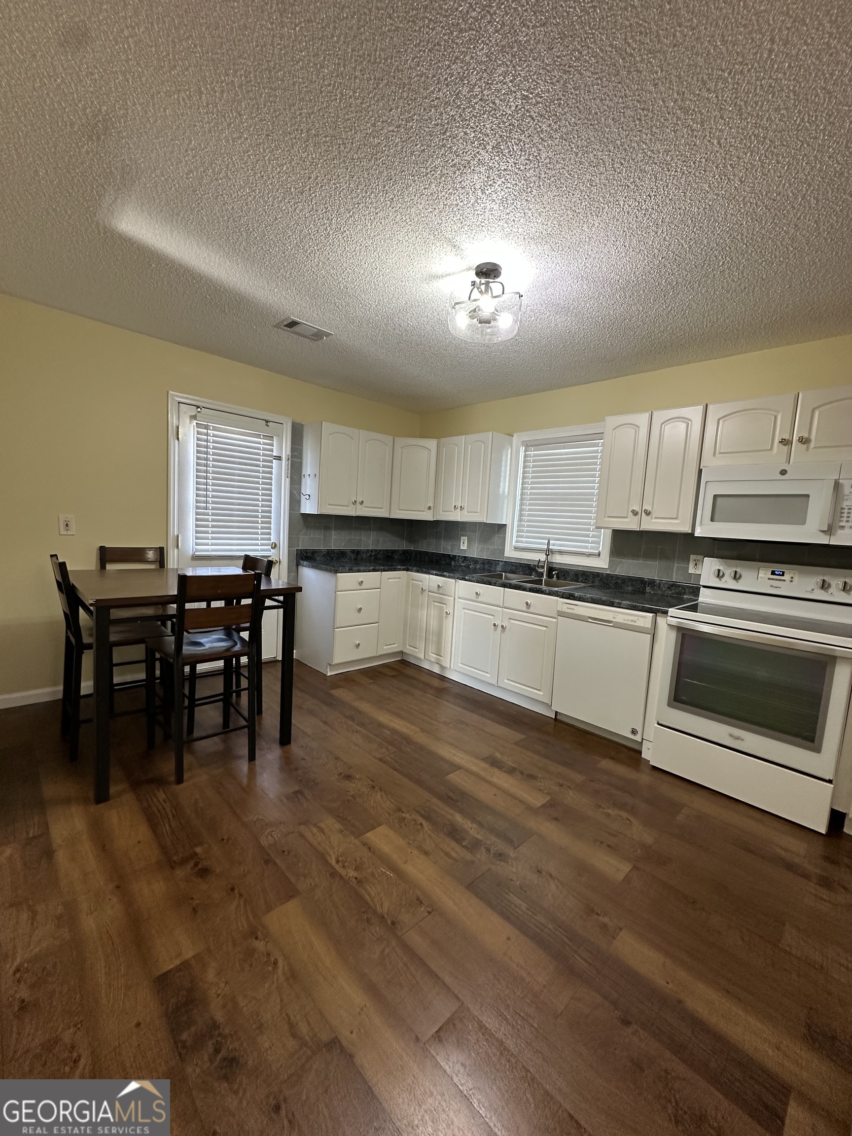 306 Garner Street Property Photo 49