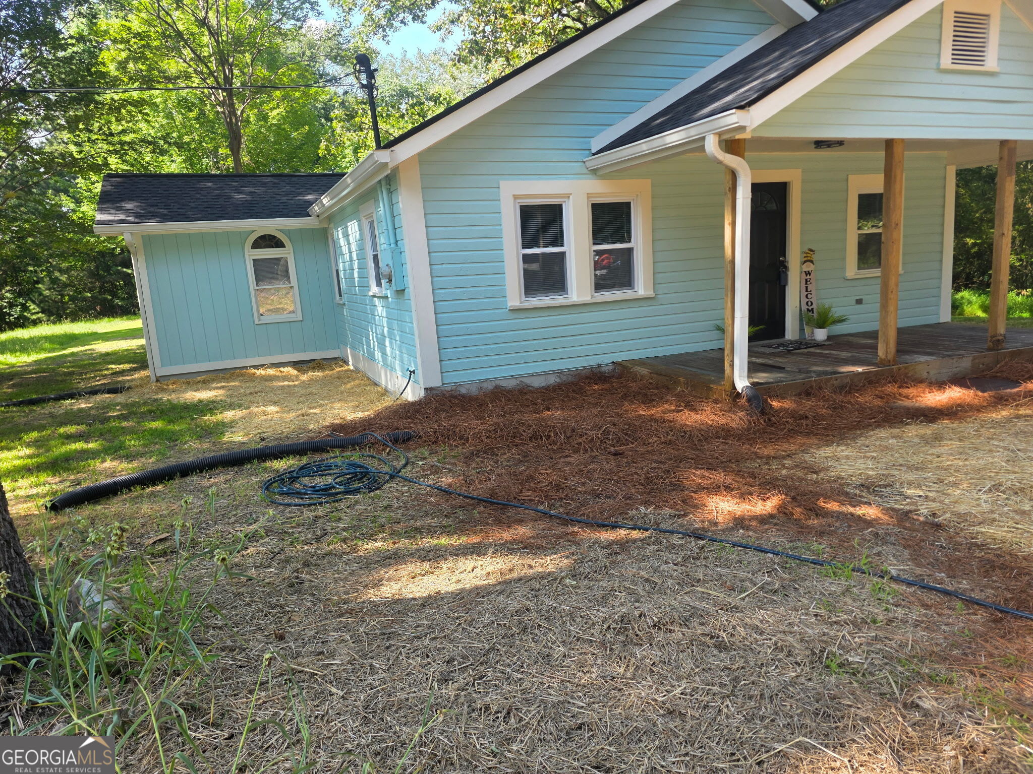 414 Wayside Lane Property Photo 3