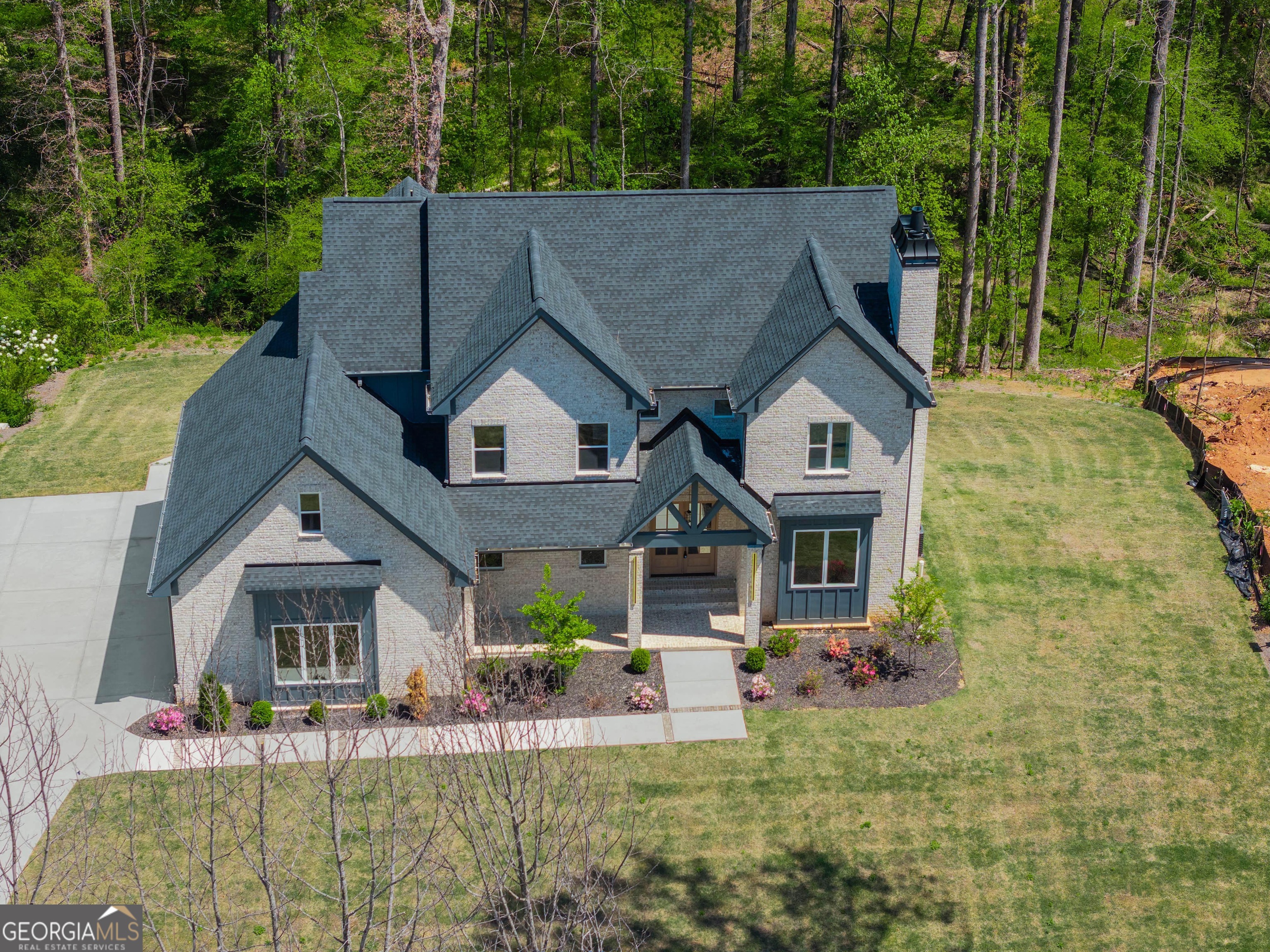 1136 Lexington Ridge Road Property Photo 6