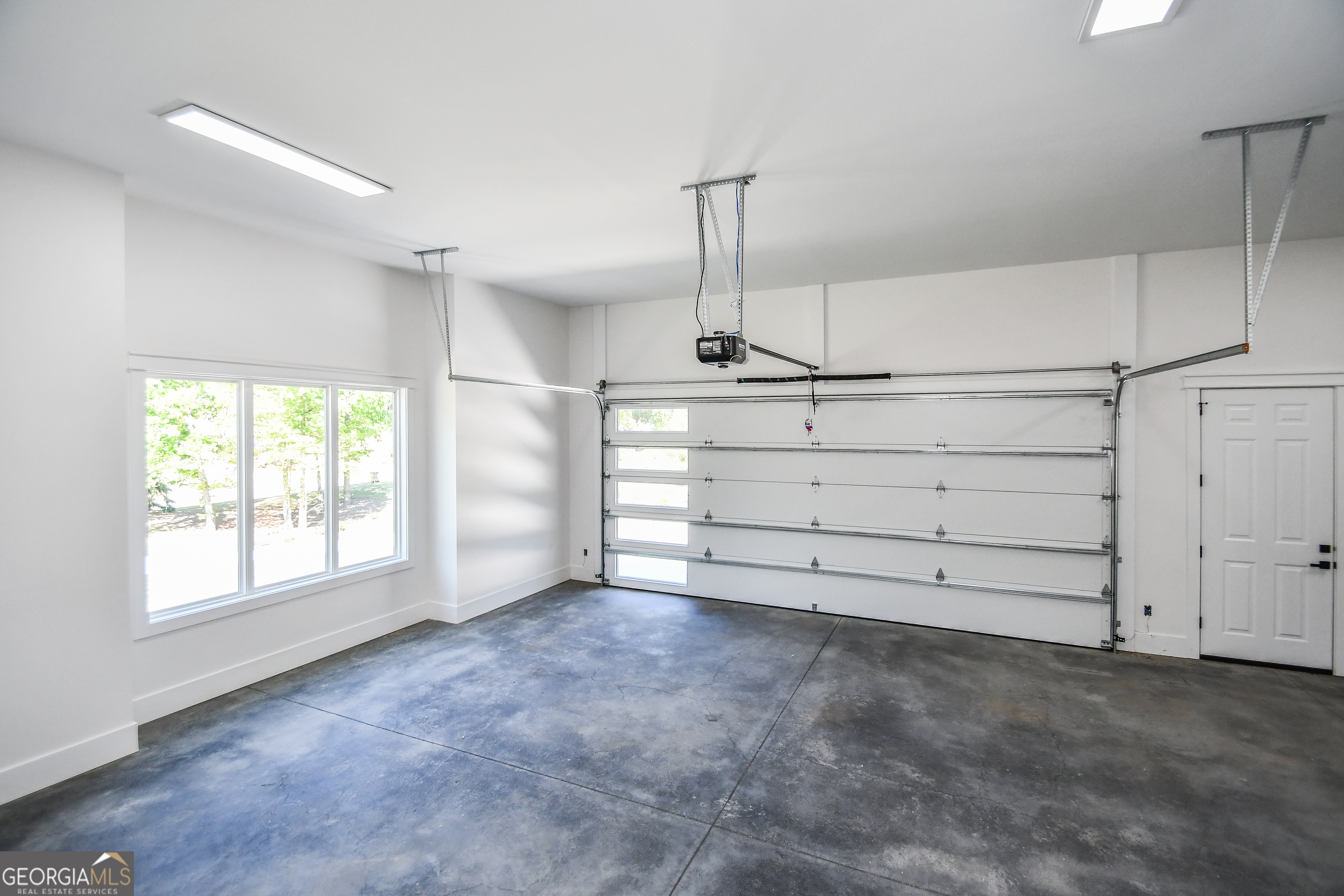 1136 Lexington Ridge Road Property Photo 11