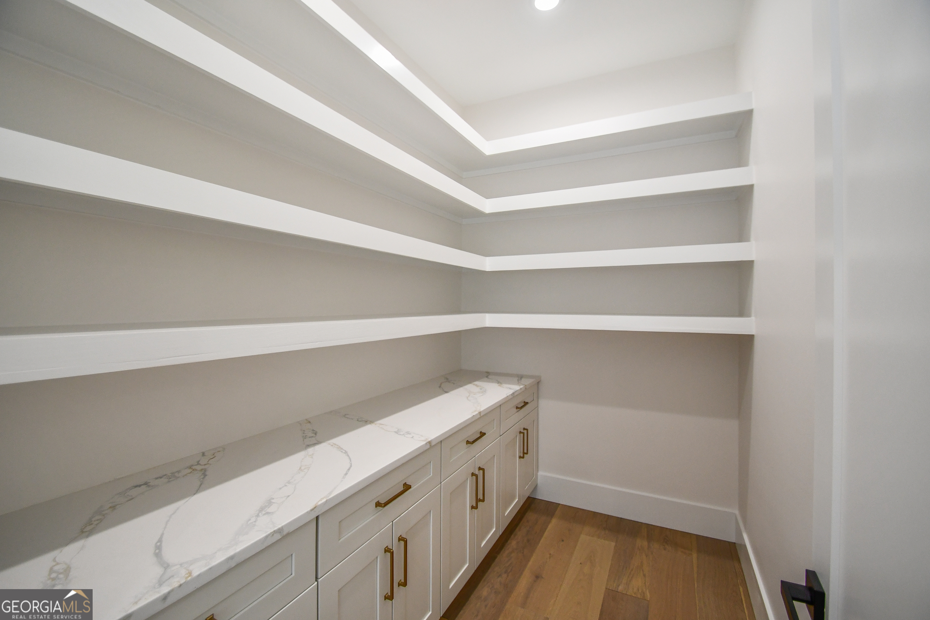 1136 Lexington Ridge Road Property Photo 15