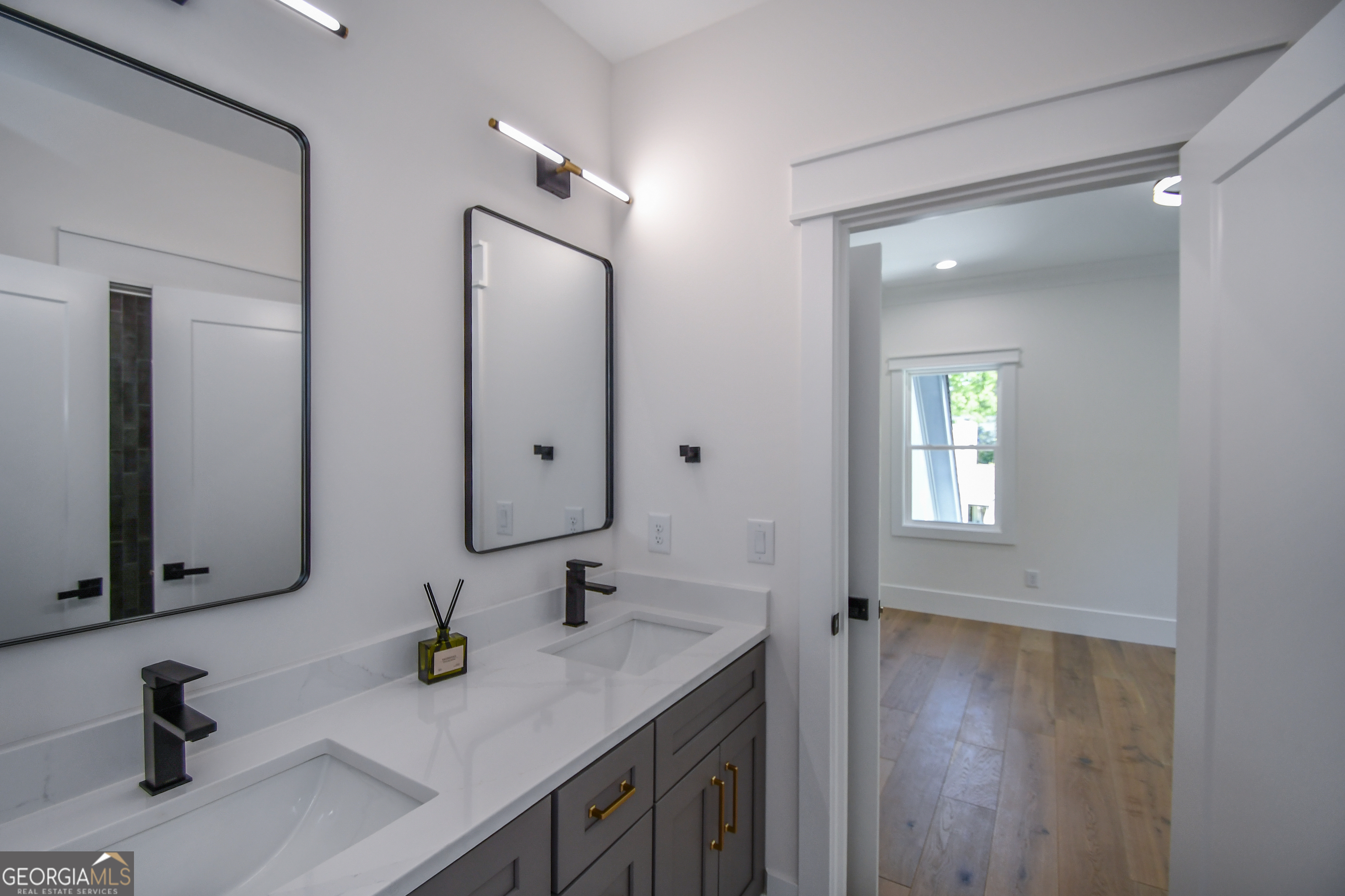 1136 Lexington Ridge Road Property Photo 83