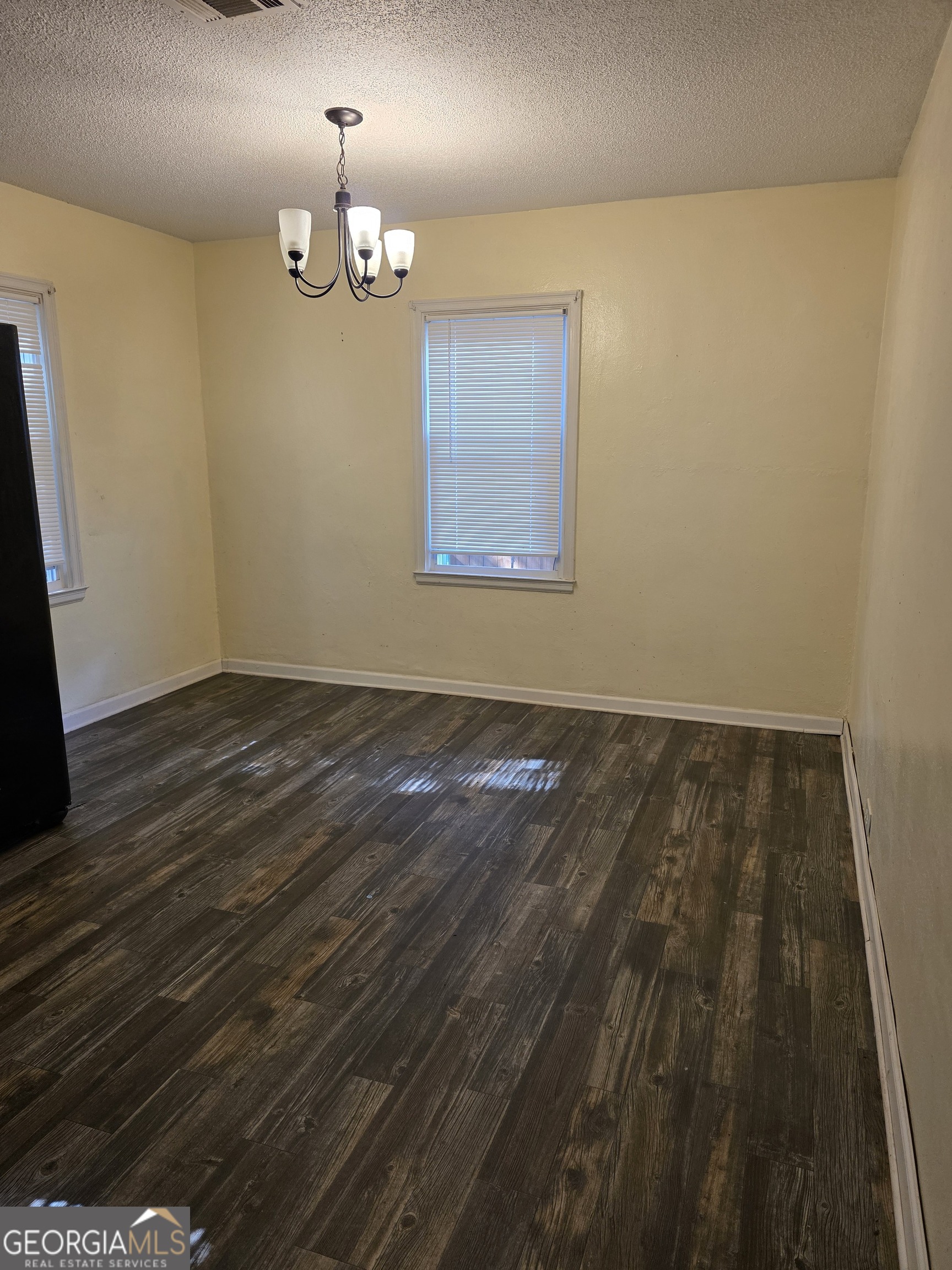 419 Chamlee Drive Property Photo 4