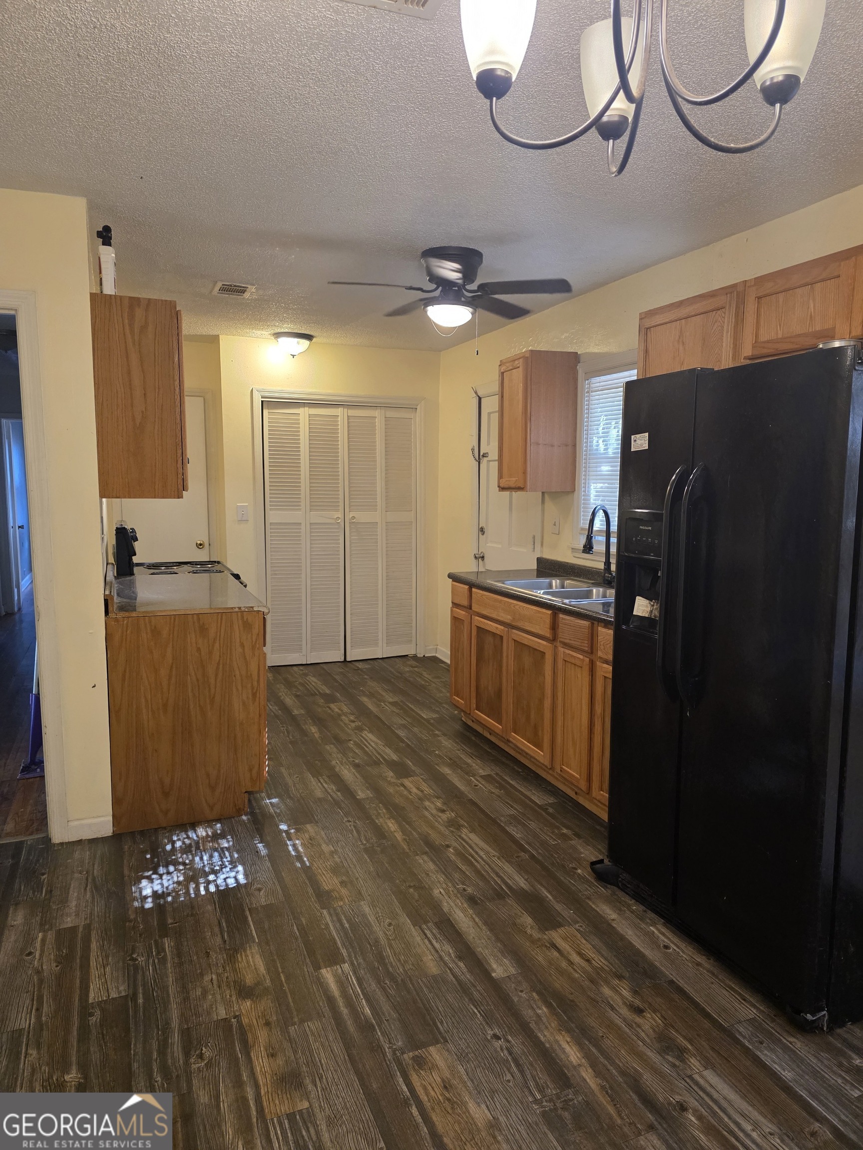 419 Chamlee Drive Property Photo 6