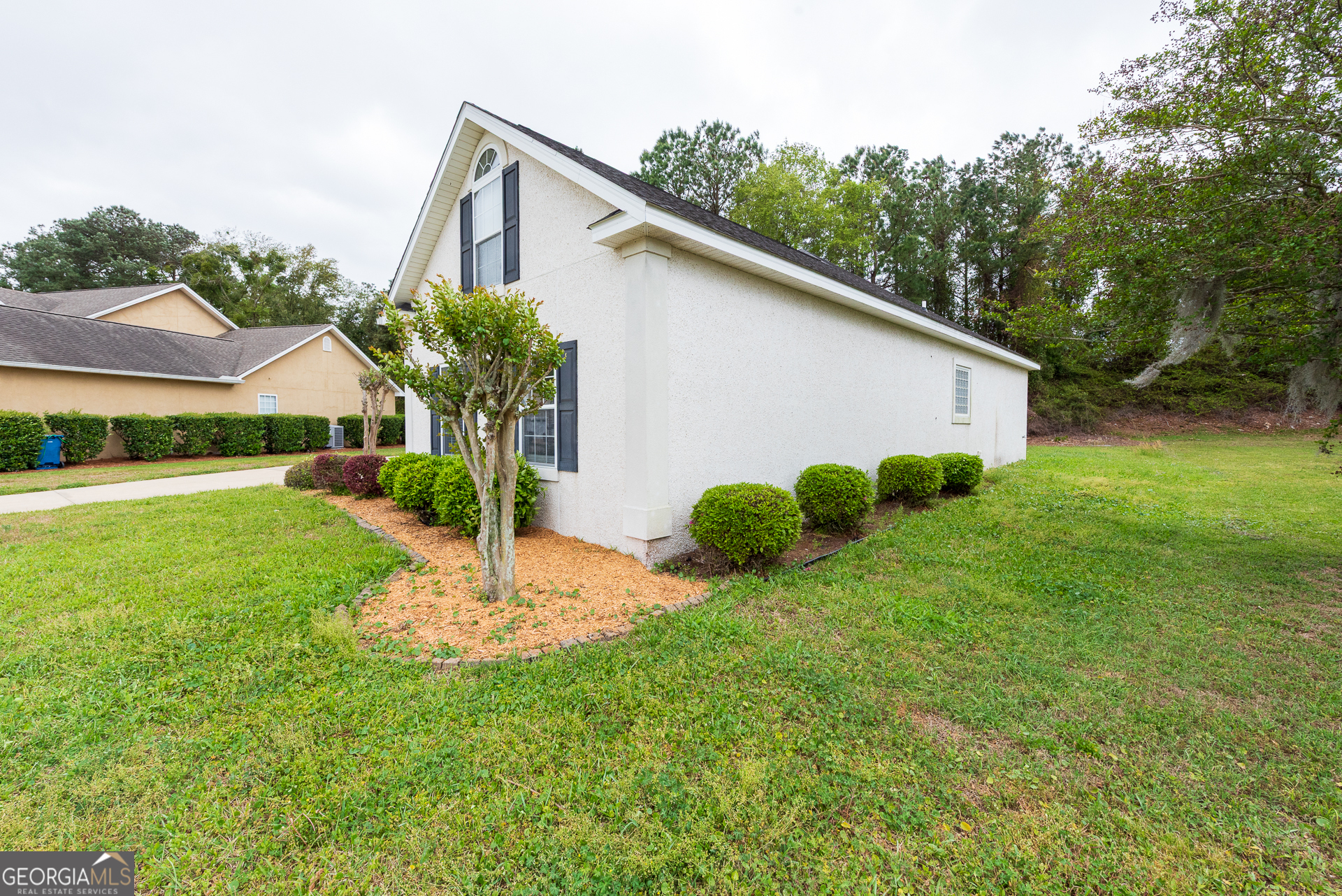 110 Lexington Way Property Photo 9