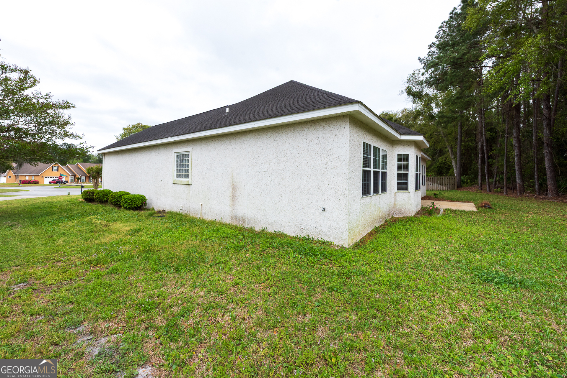 110 Lexington Way Property Photo 10