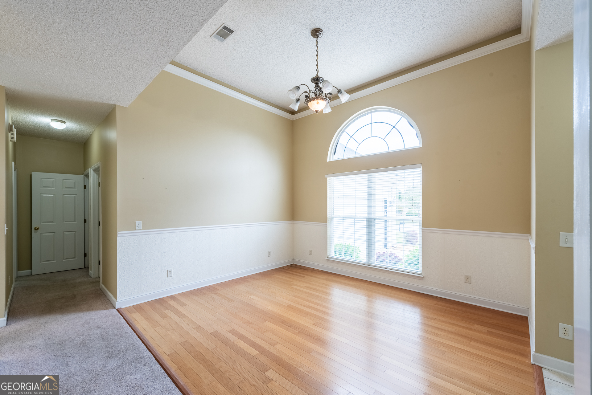 110 Lexington Way Property Photo 24