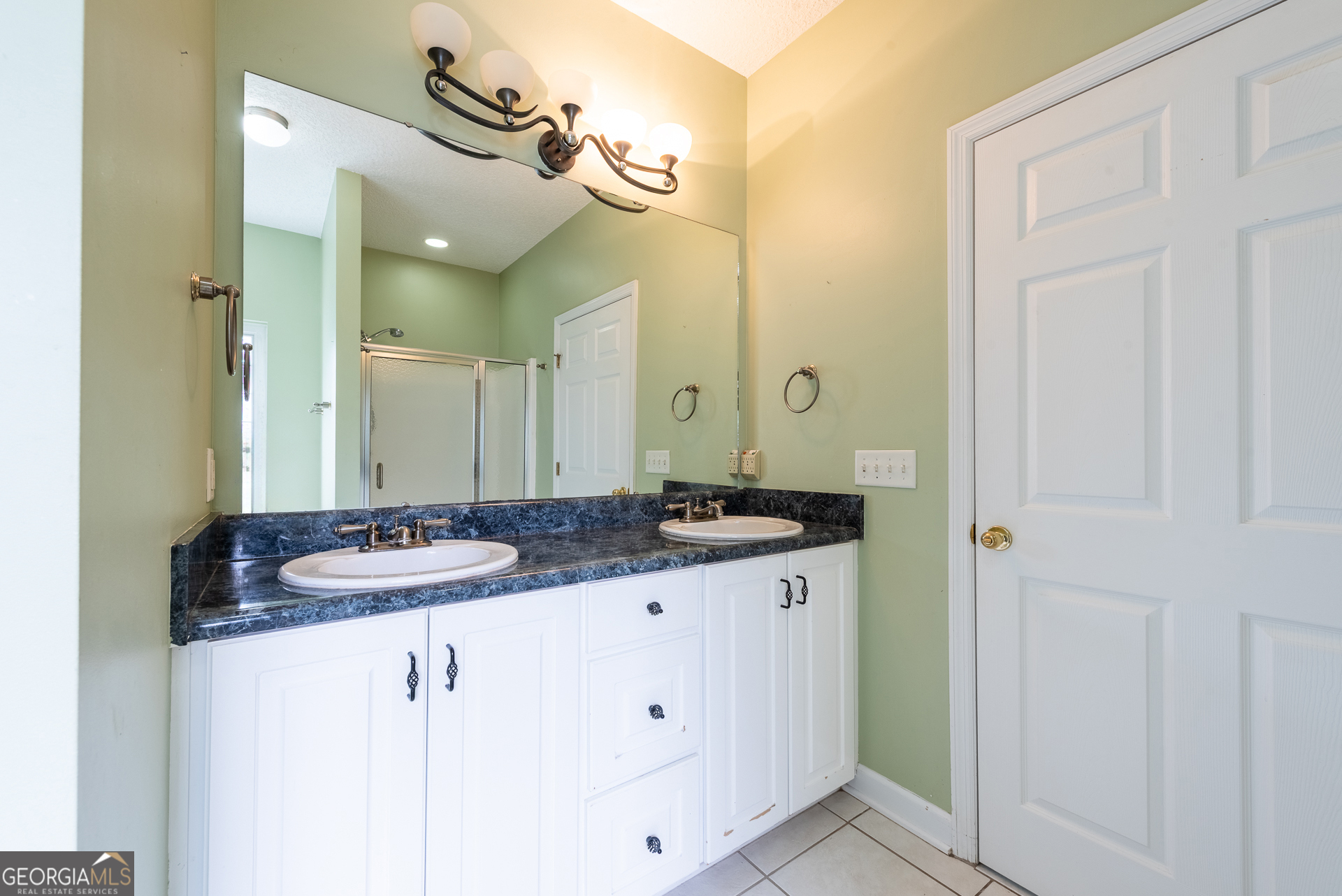 110 Lexington Way Property Photo 44