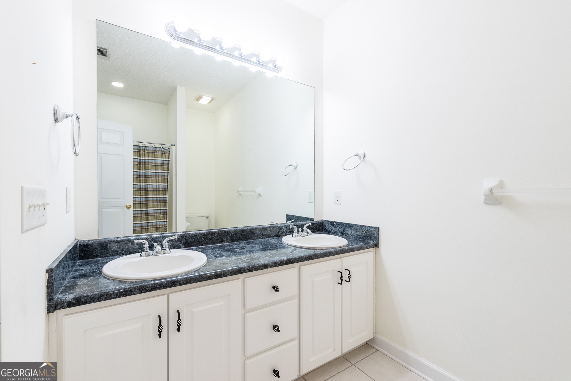 110 Lexington Way Property Photo 64