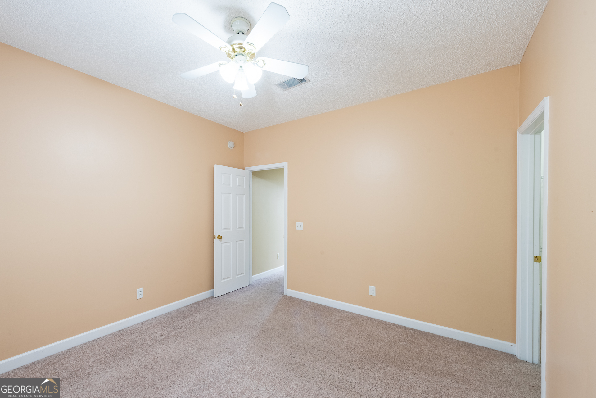 110 Lexington Way Property Photo 71