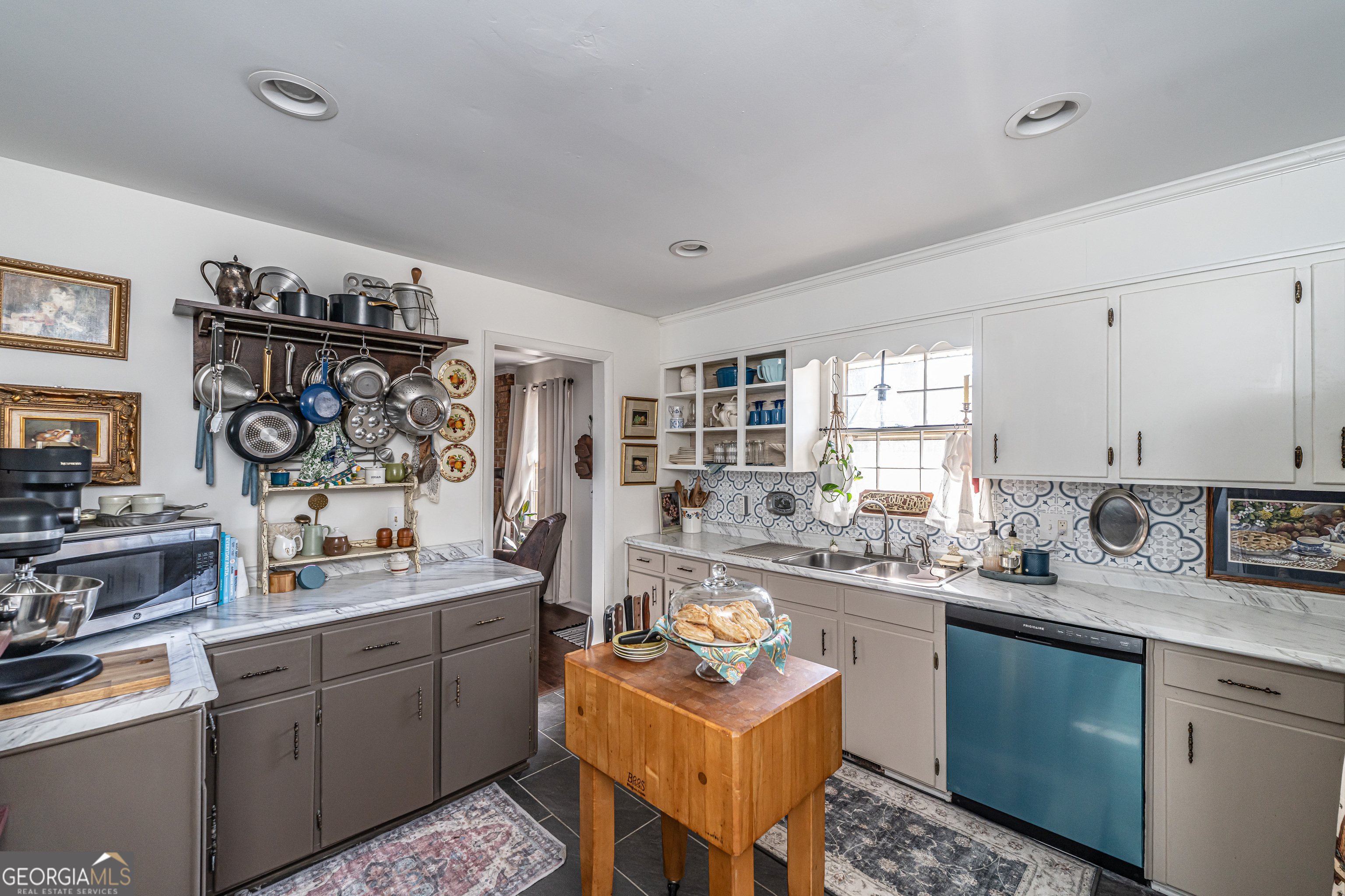 103 Rolling Oaks Drive Nw Property Photo 16