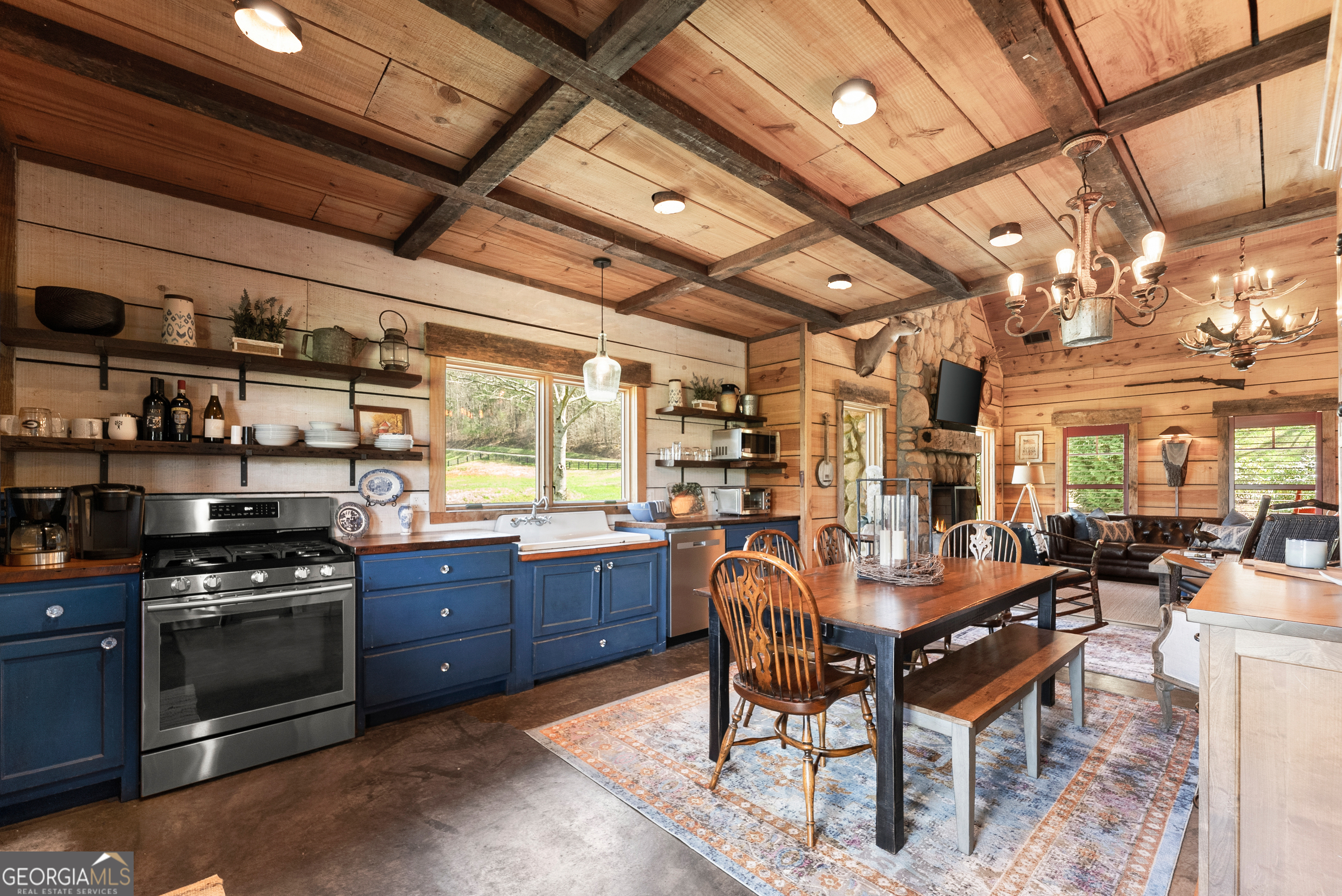 605 Lynch Mountain Road Property Photo 16