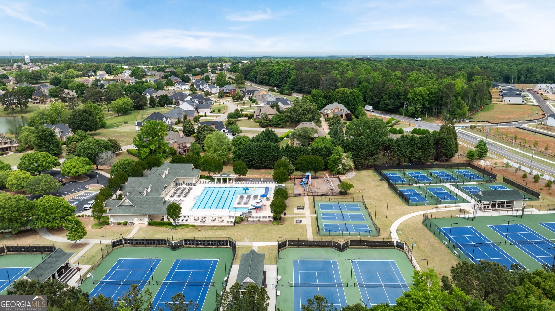15 Overview Court Property Photo 37