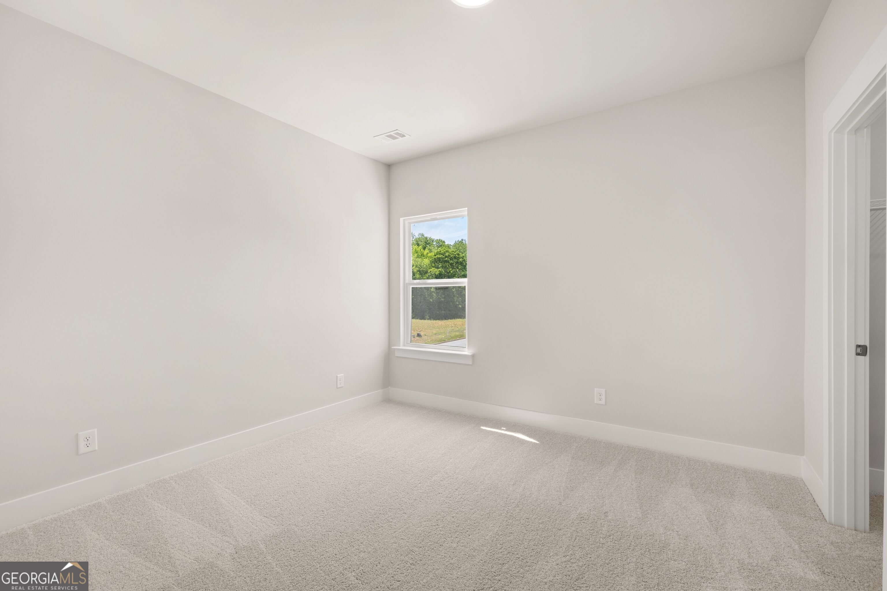 12 Overview Court Property Photo 28