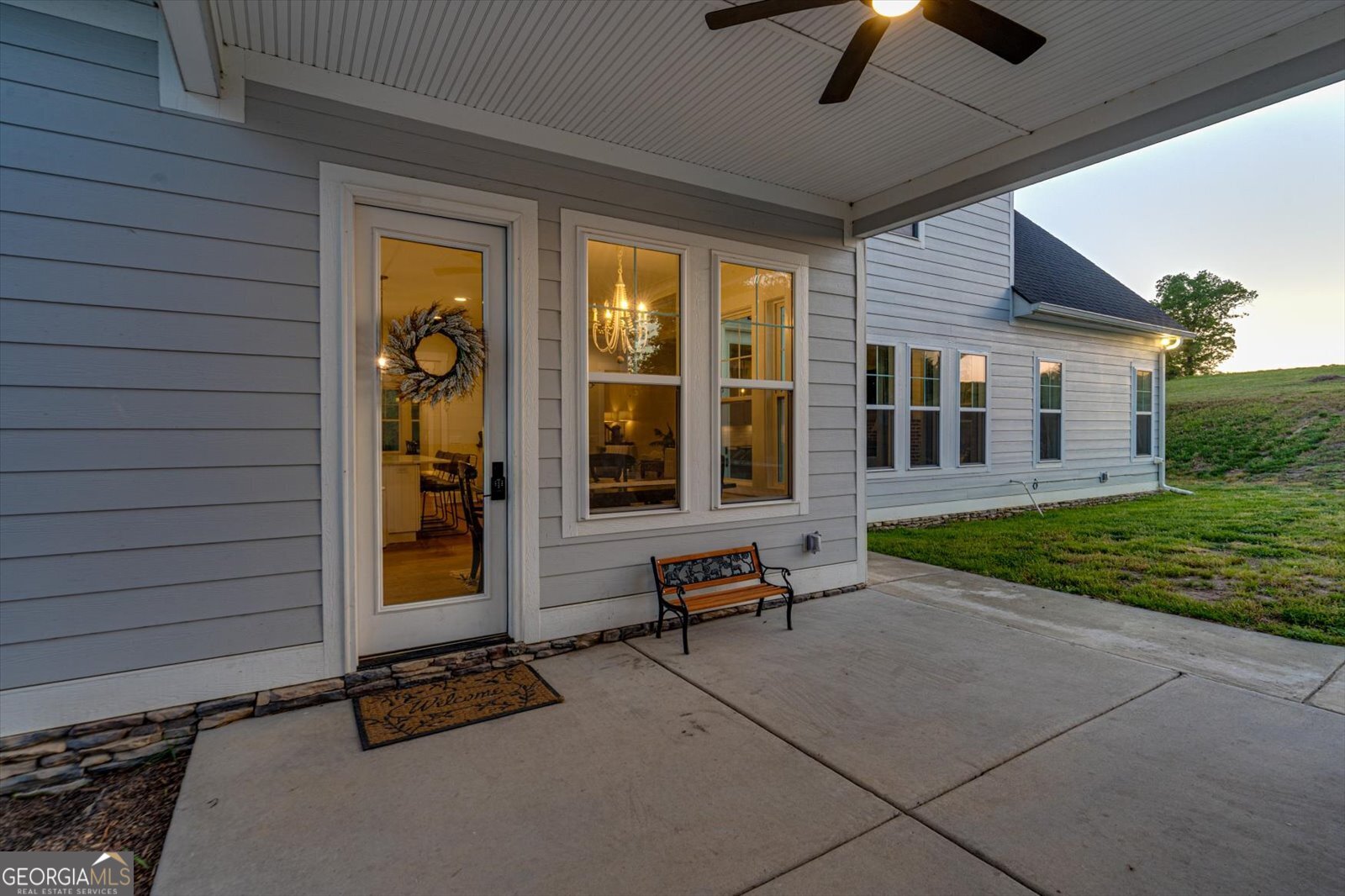 200 Waters Drive Property Photo 8
