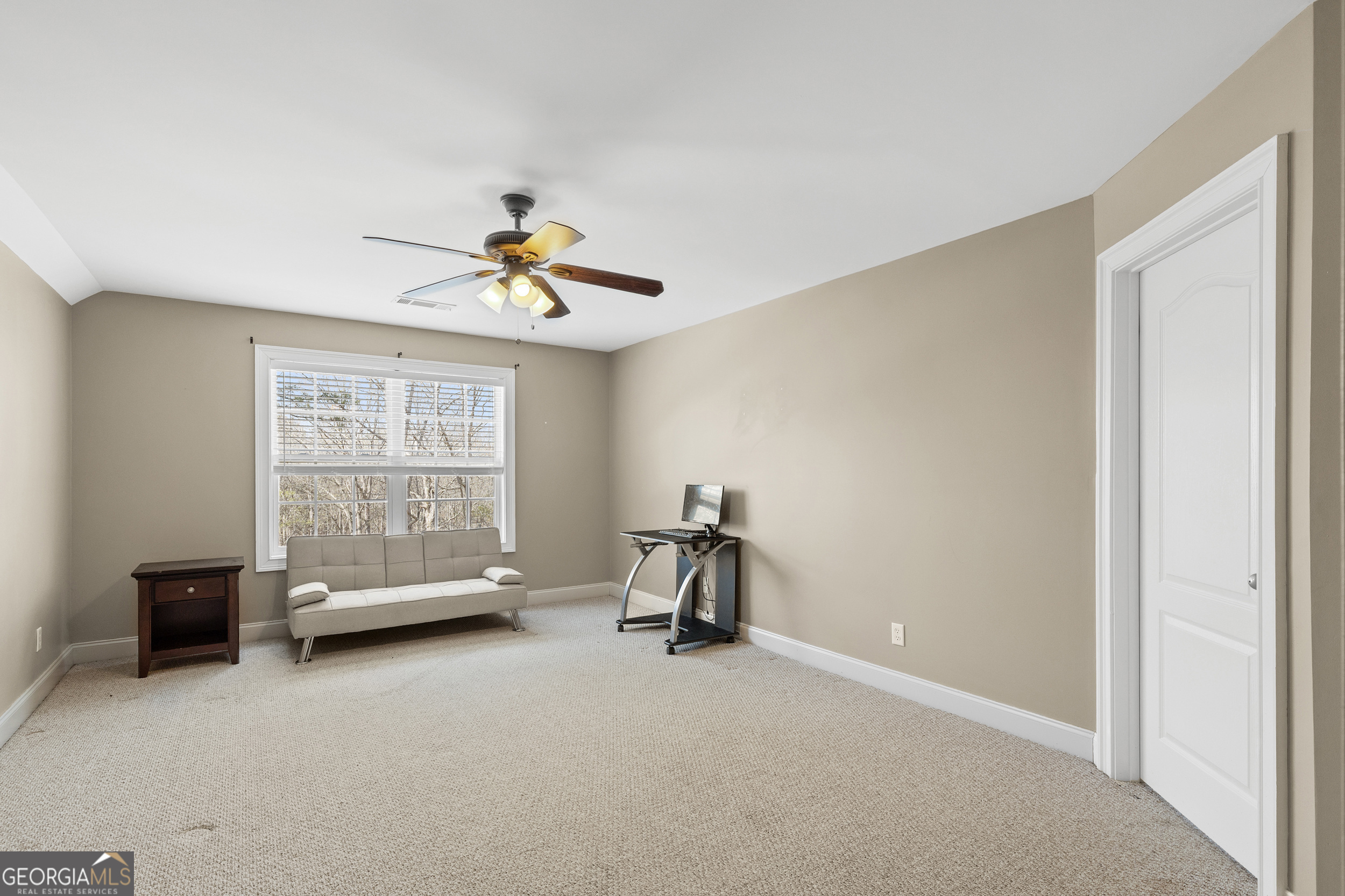 9810 Walnut Grove Trail Property Photo 17