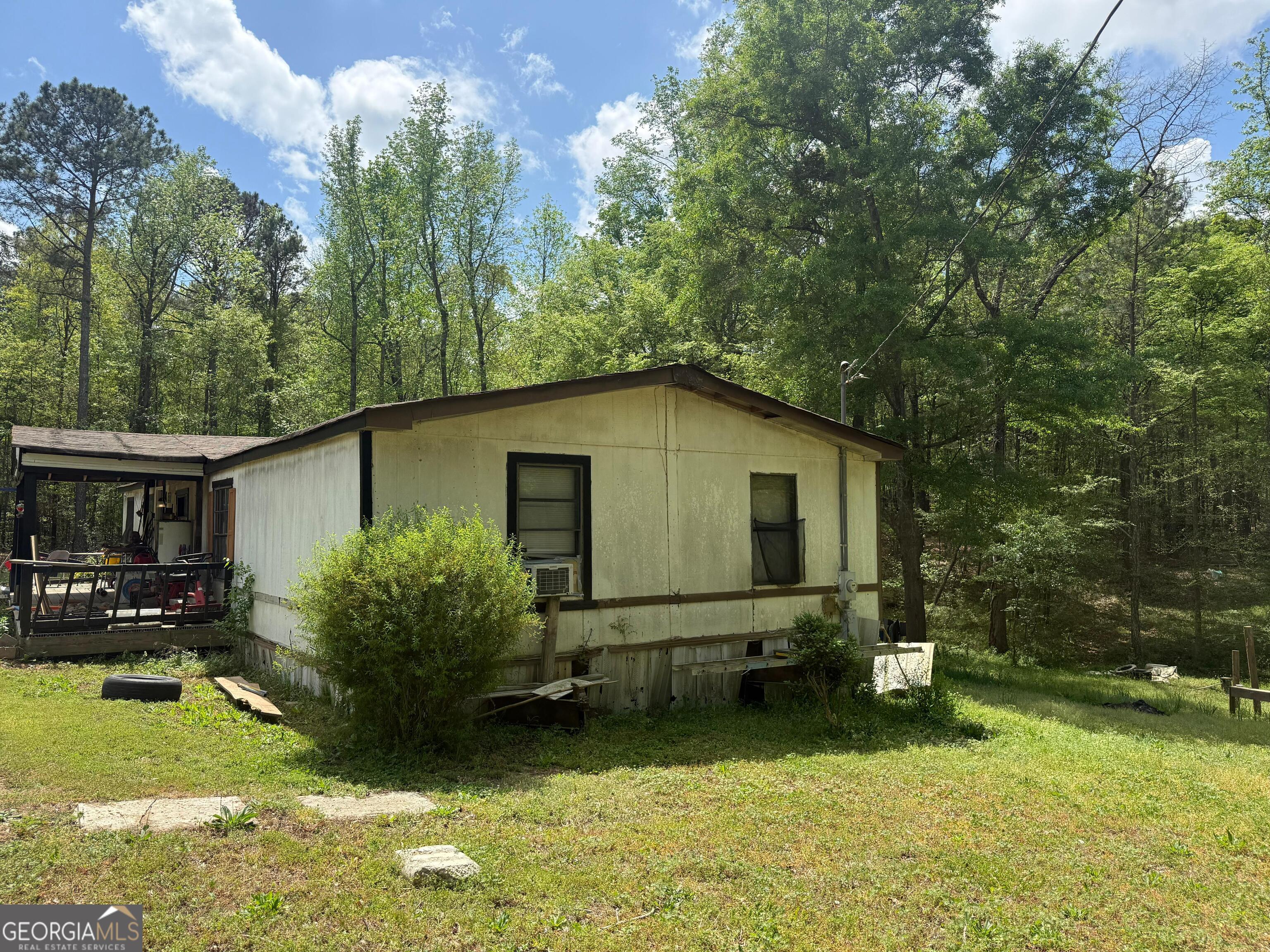 1050 Gray Horse Road Property Photo 8
