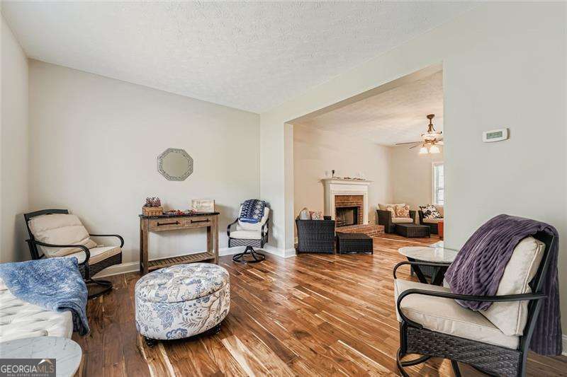 2409 Caneridge Point Sw Property Photo 5