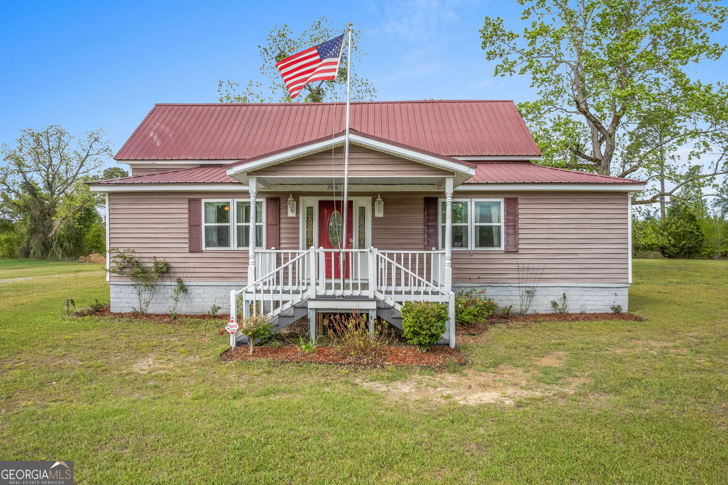 2010 Page Road Property Photo 2