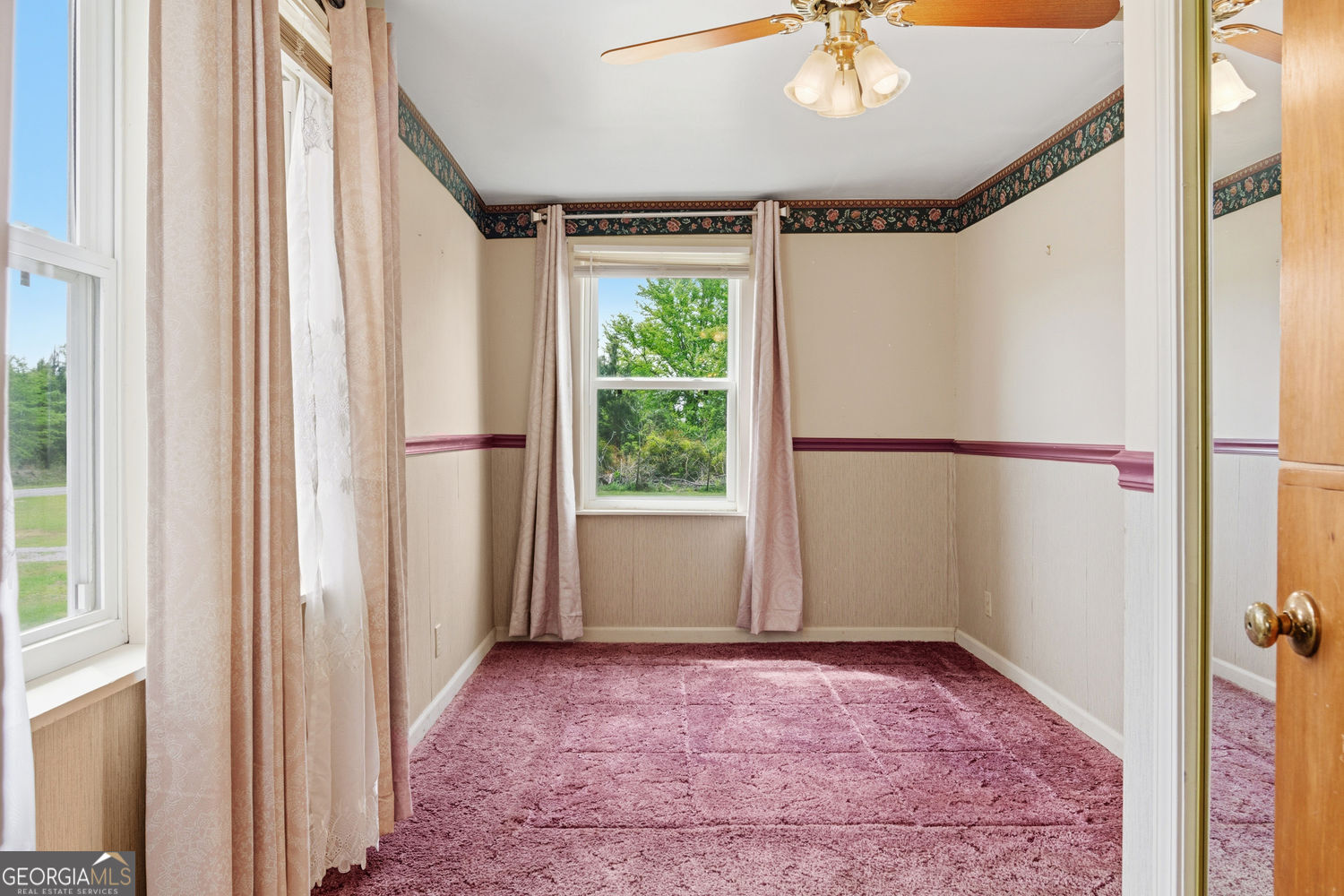 2010 Page Road Property Photo 23
