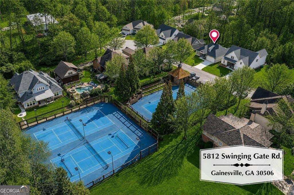 5812 Swinging Gate Road Property Photo 18