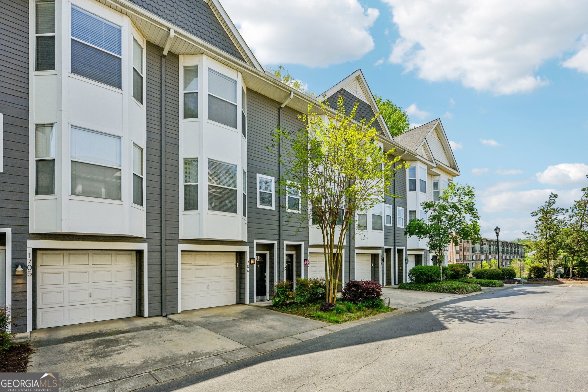 951 Glenwood Avenue SE # 1706