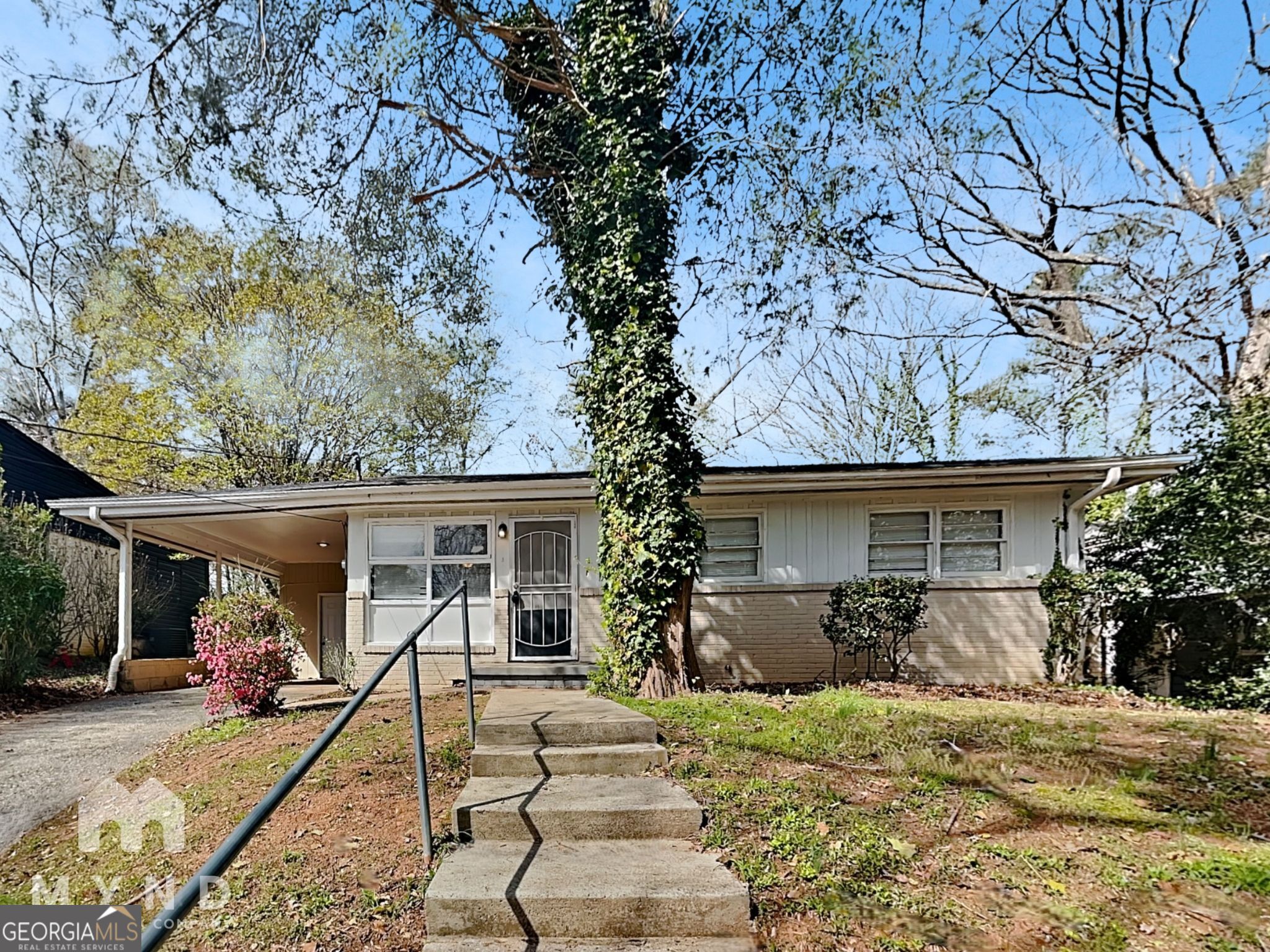 450 Fairburn Road NW Property Photo 1