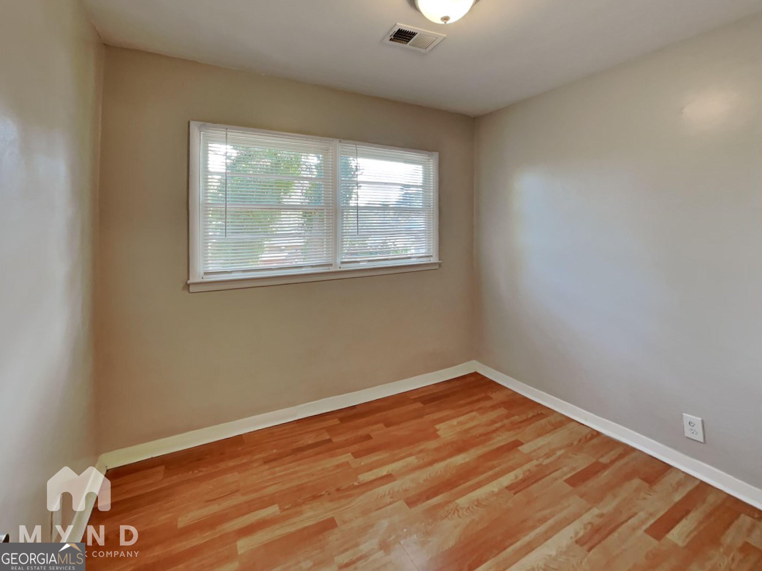 450 Fairburn Road Nw Property Photo 11