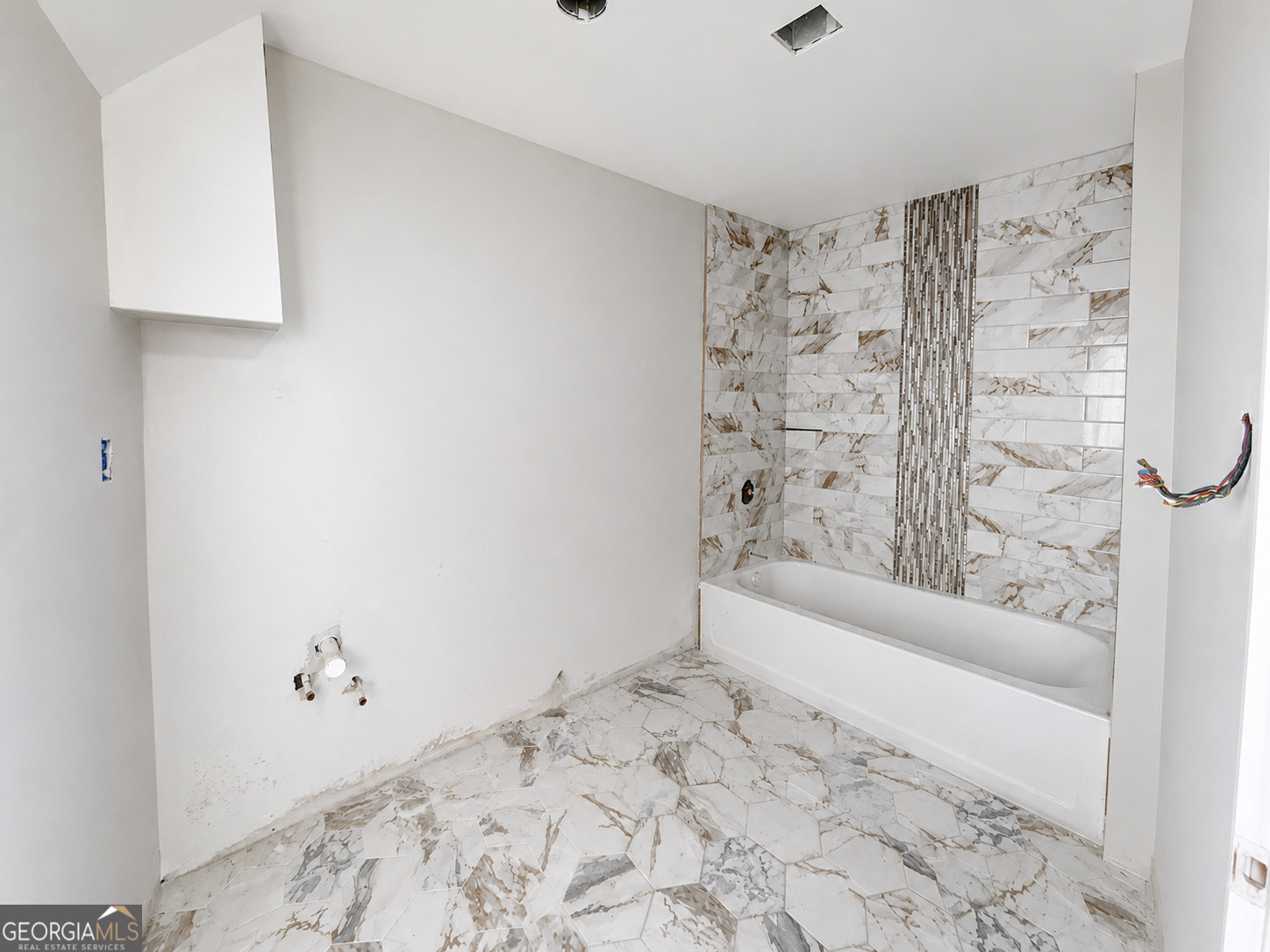 2453 Ivydale Drive Sw Property Photo 13