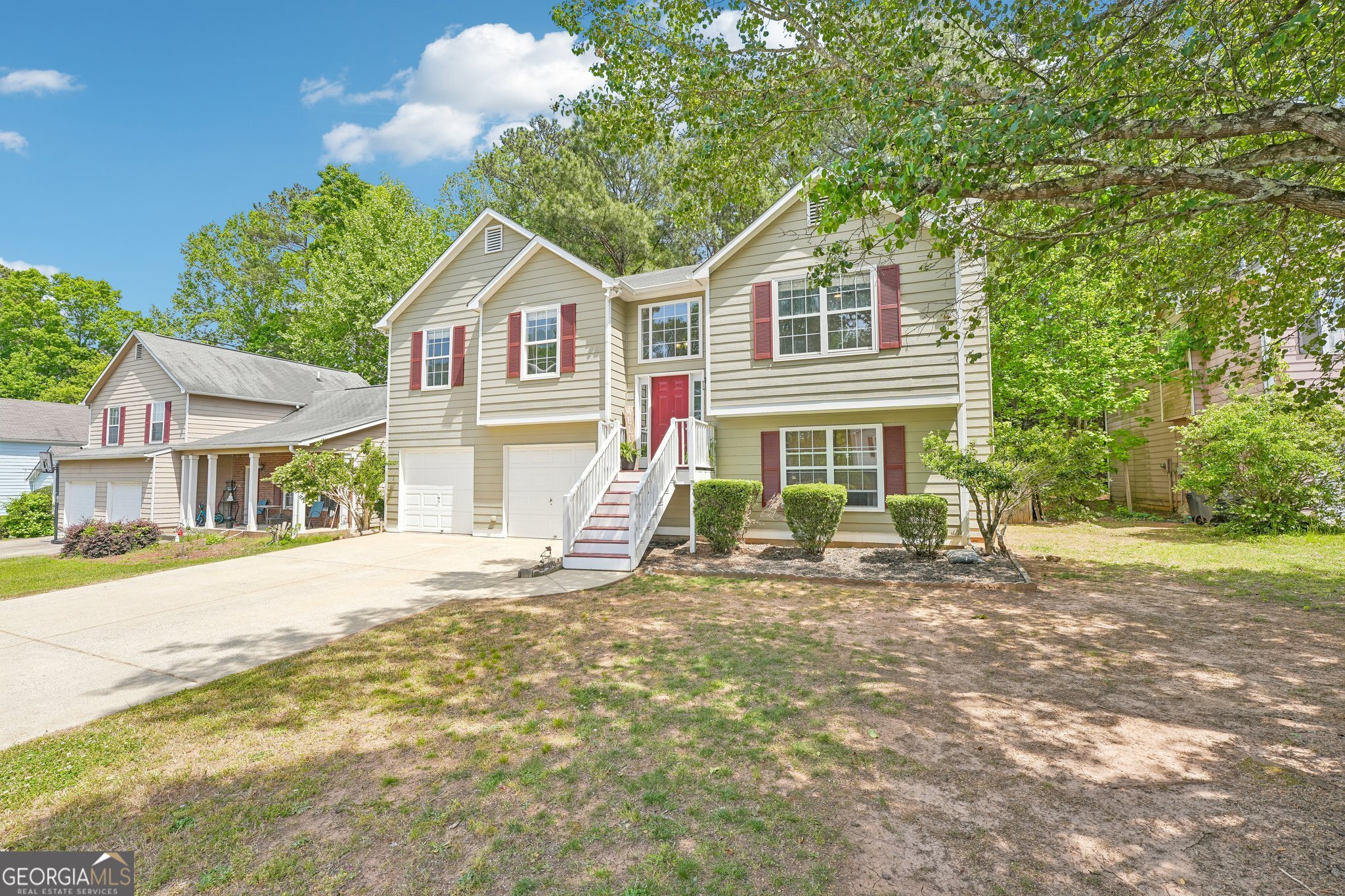 2642 Lake Park Bend Property Photo 1