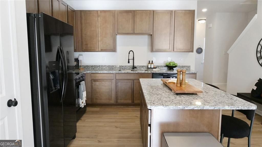 208 Clara Crossing # 12 Property Photo 6
