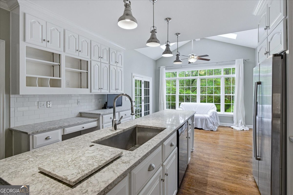 118 Ashford Park Property Photo 14