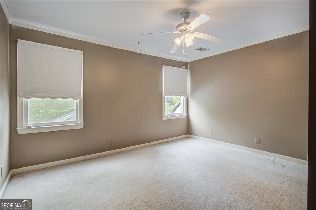 118 Ashford Park Property Photo 33