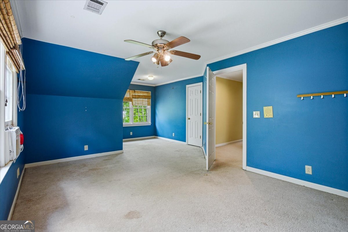 118 Ashford Park Property Photo 37