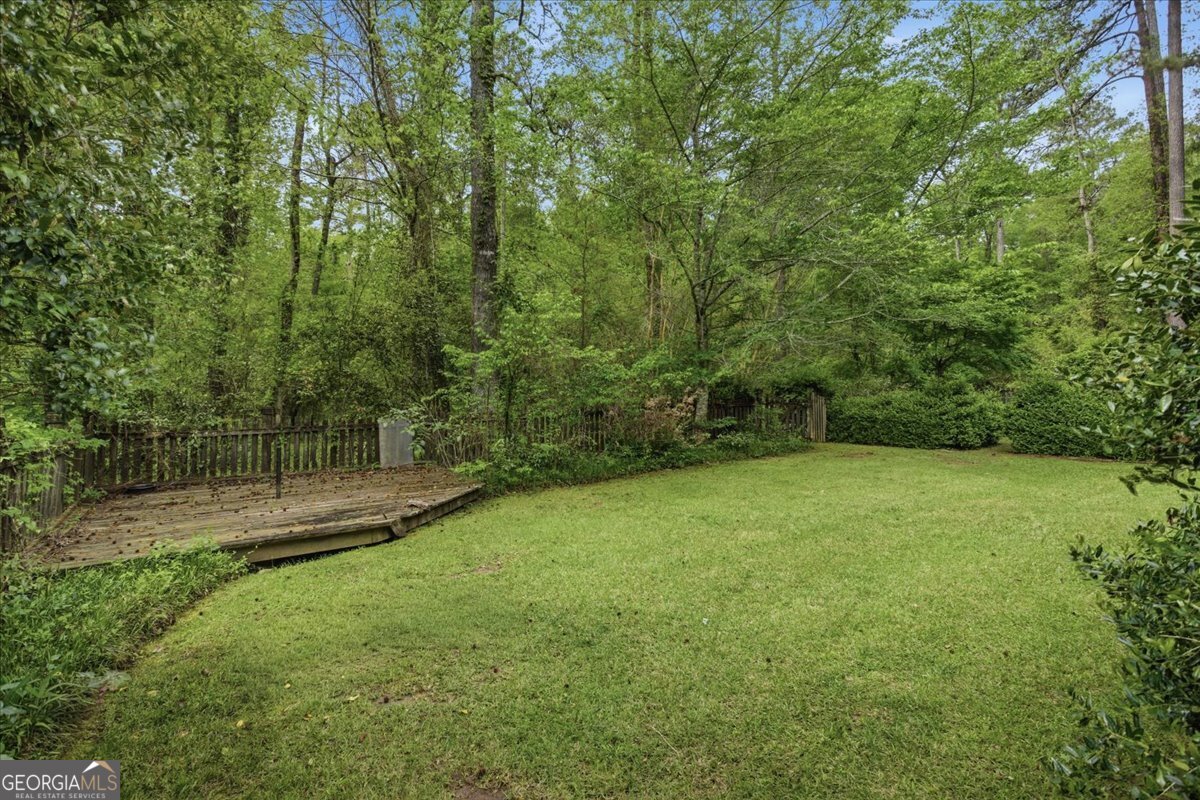 118 Ashford Park Property Photo 49