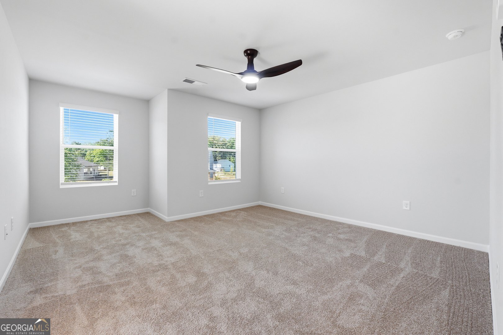 204 Freshwater Court Property Photo 4