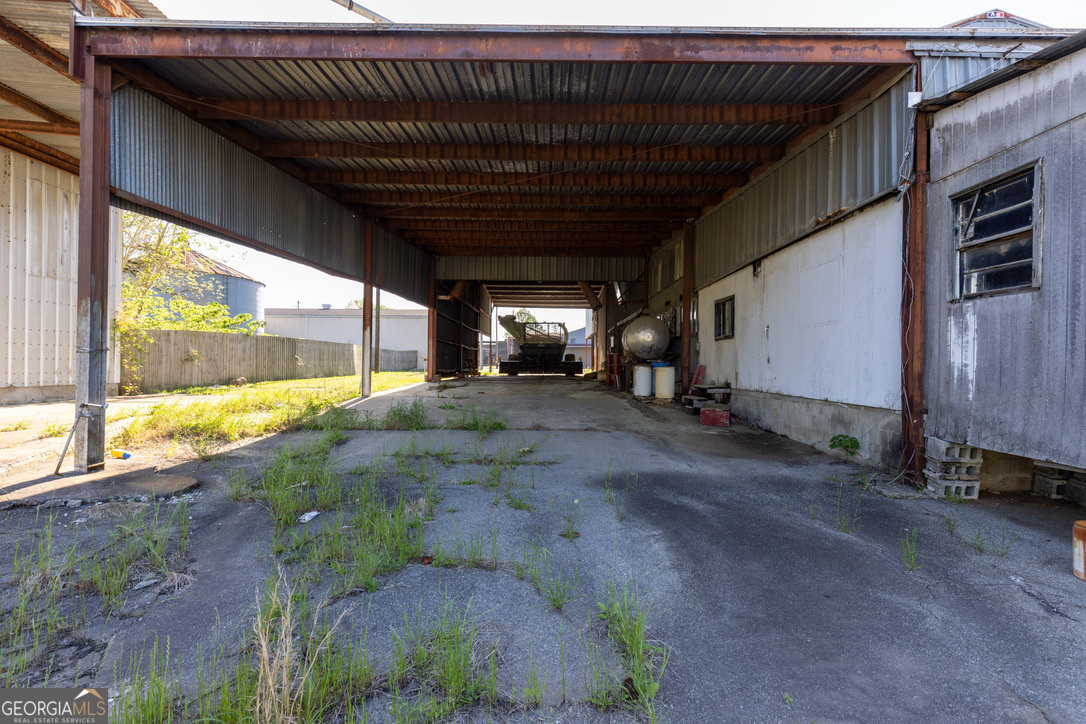 68 First Street Property Photo 6