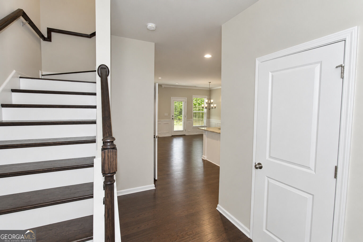 2431 Norwood Park Crossing Property Photo 12