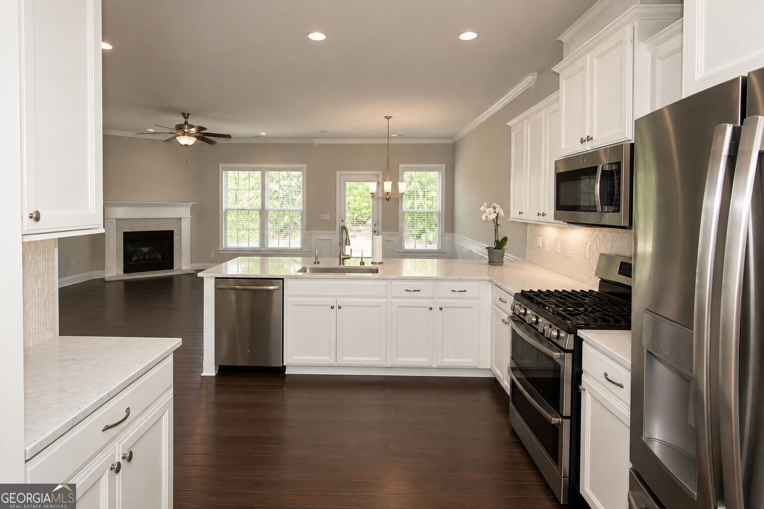 2431 Norwood Park Crossing Property Photo 17