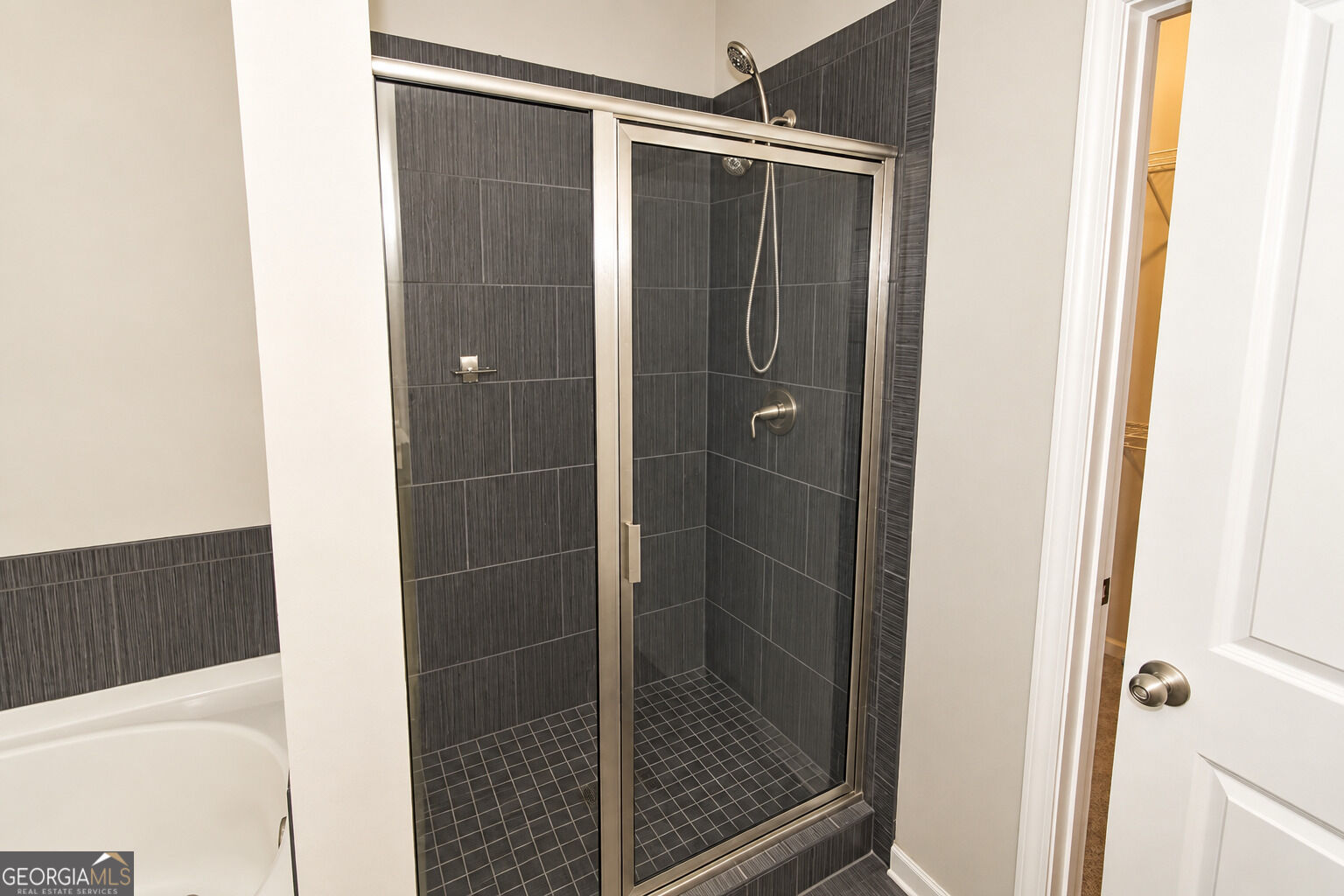 2431 Norwood Park Crossing Property Photo 30