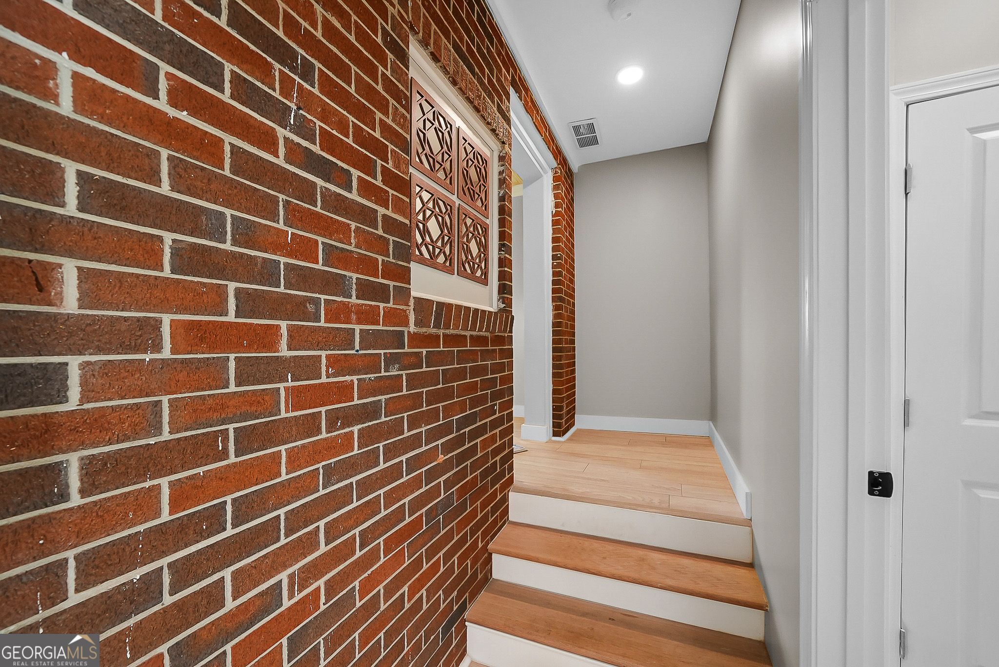 1015 Sid Hunter Road Property Photo 16