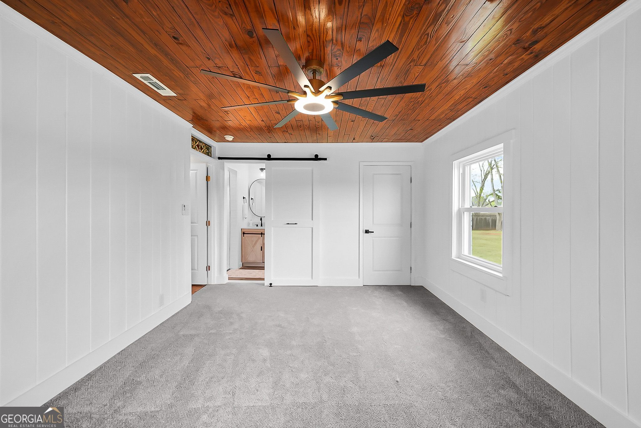 1015 Sid Hunter Road Property Photo 18